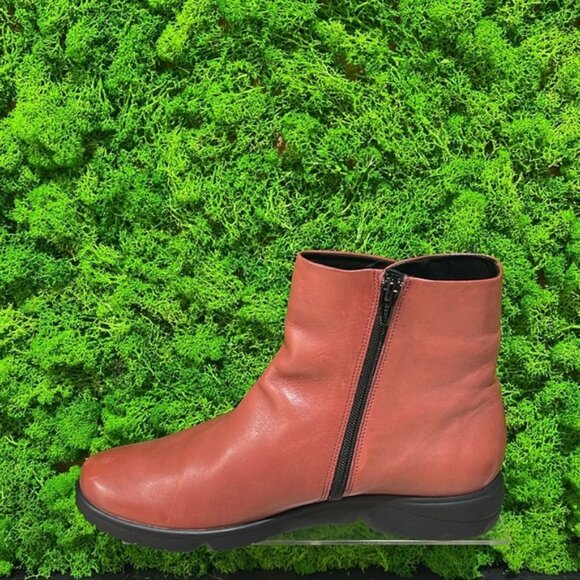 Mephisto Raine Women's Ankle Boot - Picture 7 of 9